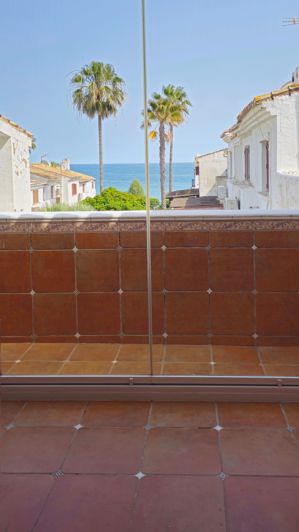 Image No.20-2 Bed House for sale