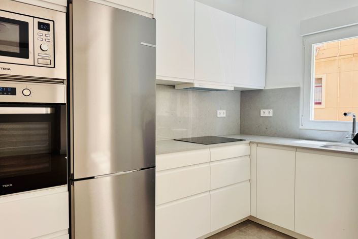 Image No.8-3 Bed Apartment for sale