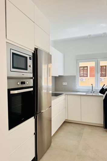 Image No.9-3 Bed Apartment for sale