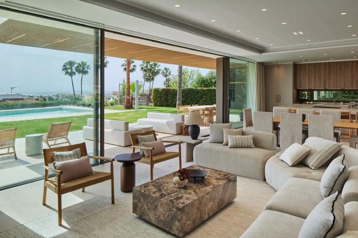 Image No.4-5 Bed Villa for sale