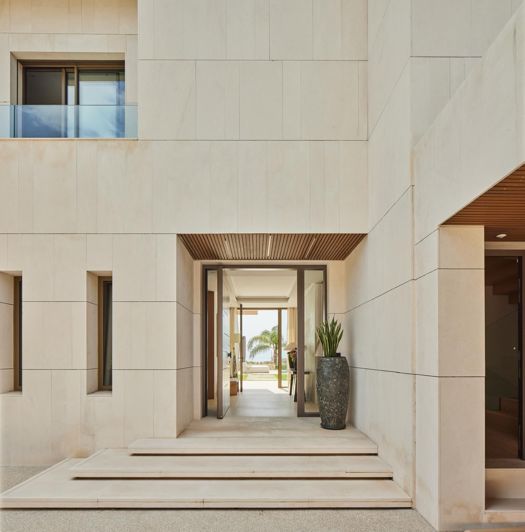 Image No.6-5 Bed Villa for sale