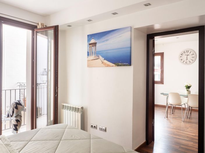 Image No.13-2 Bed Apartment for sale