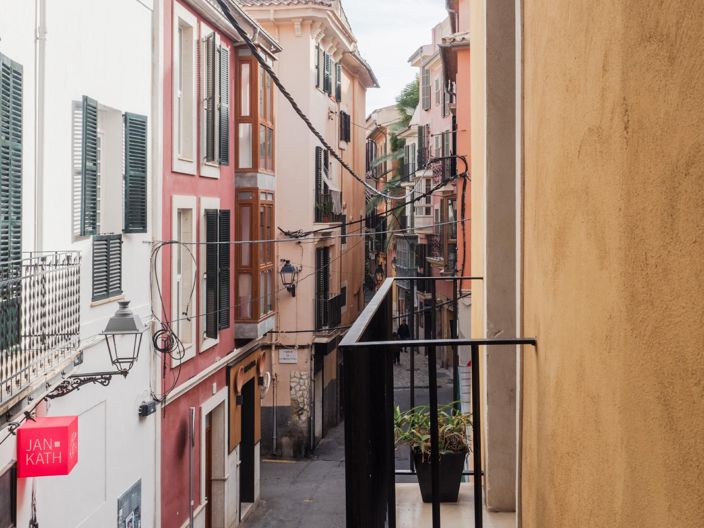 Image No.15-2 Bed Apartment for sale