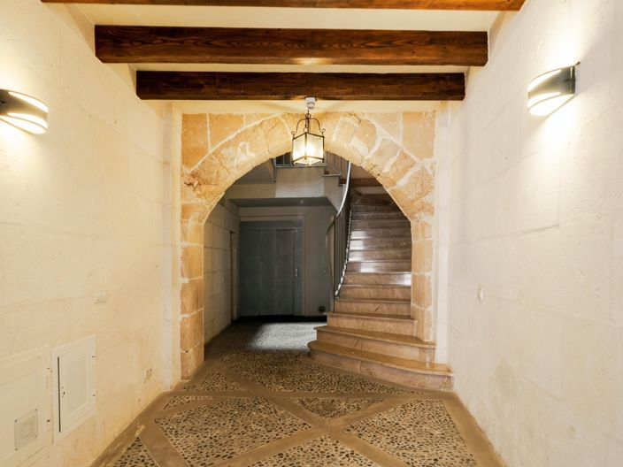 Image No.17-2 Bed Apartment for sale