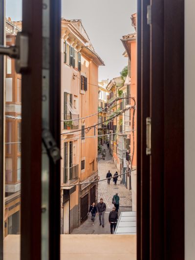 Image No.19-2 Bed Apartment for sale