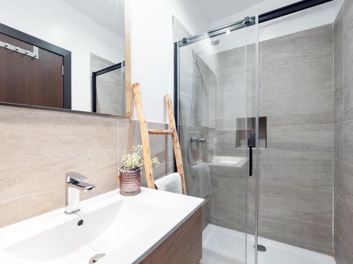 Image No.9-2 Bed Apartment for sale