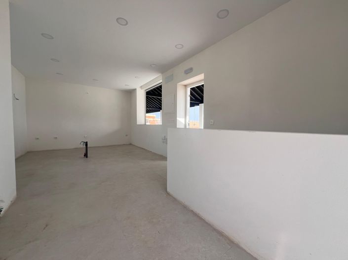 Image No.10-Restaurant for sale