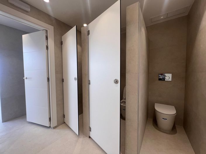 Image No.18-Restaurant for sale