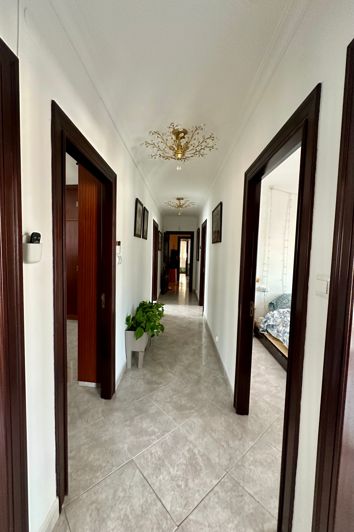 Image No.15-5 Bed Apartment for sale