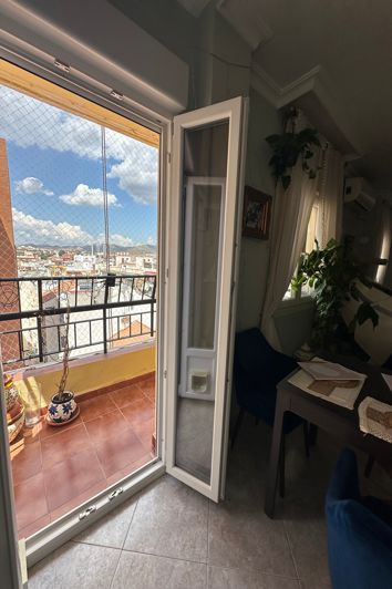 Image No.16-5 Bed Apartment for sale