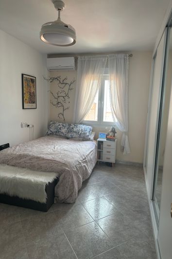 Image No.20-5 Bed Apartment for sale