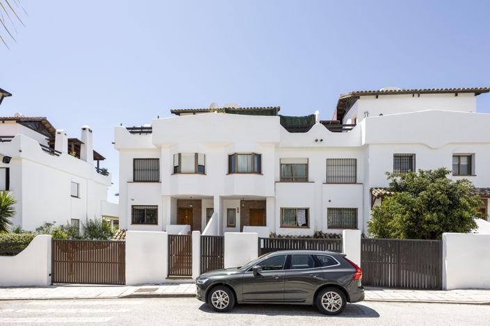 Image No.1-Maison de 4 chambres à vendre à Marbella