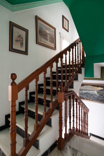 Image No.14-8 Bed House for sale