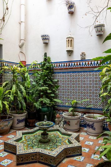 Image No.12-8 Bed House for sale