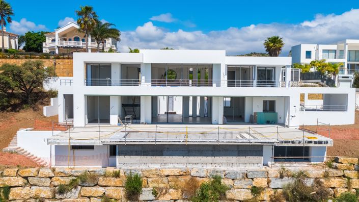 Image No.1-5 Bed Villa for sale