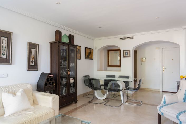 Image No.9-2 Bed Apartment for sale