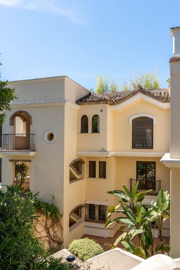 Image No.19-2 Bed Apartment for sale