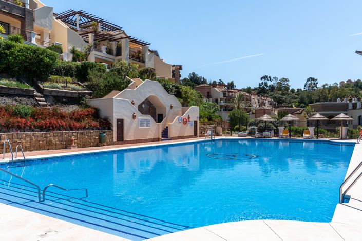 Image No.20-2 Bed Apartment for sale