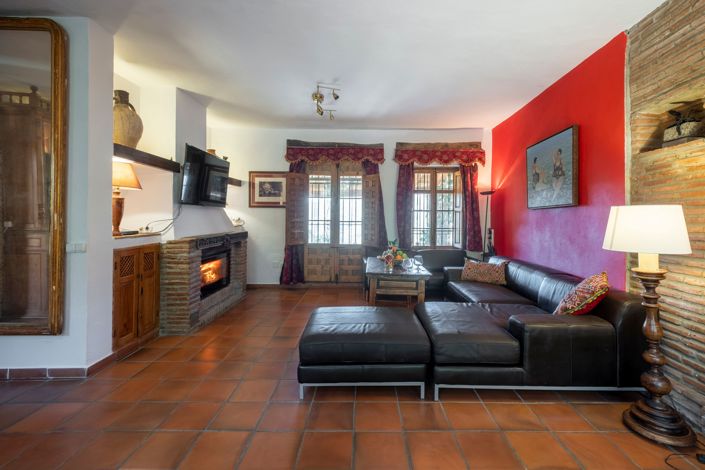 Image No.8-Maison de 6 chambres à vendre à Sayalonga