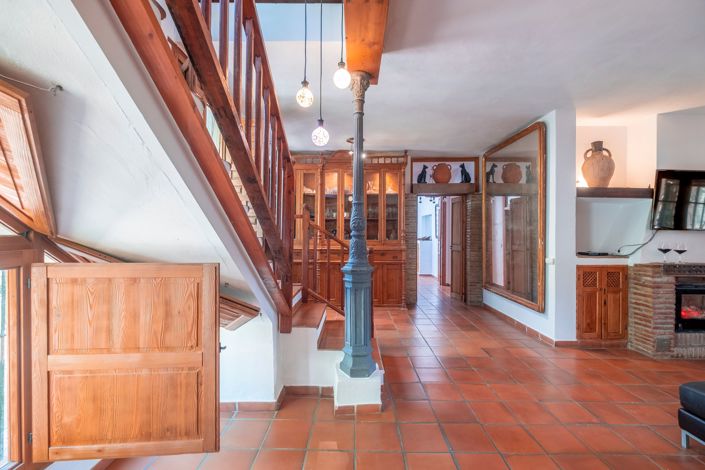 Image No.10-Maison de 6 chambres à vendre à Sayalonga