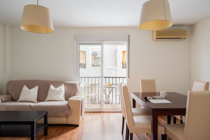 Image No.1-2 Bed Townhouse for sale