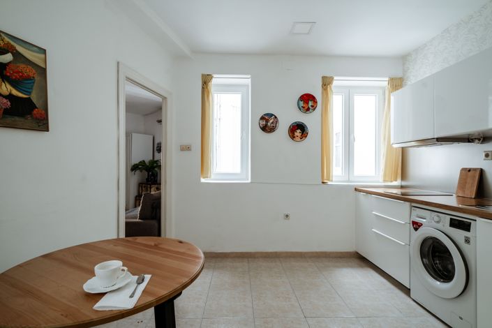 Image No.29-3 Bed Apartment for sale