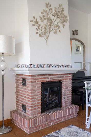 Image No.9-2 Bed Townhouse for sale