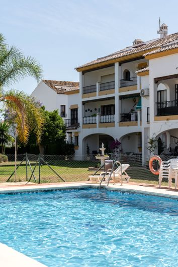 Image No.4-2 Bed Townhouse for sale