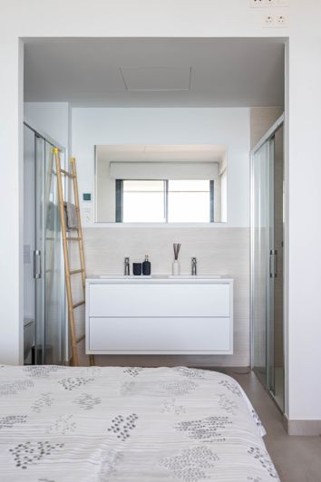 Image No.22-2 Bed Apartment for sale