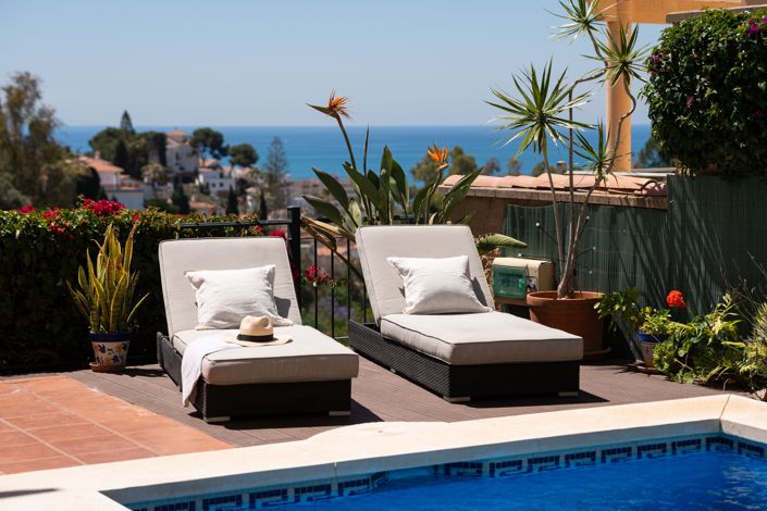 Image No.1-4 Bed Villa for sale