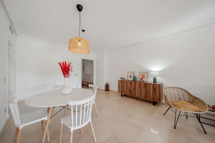 Image No.11-2 Bed Apartment for sale