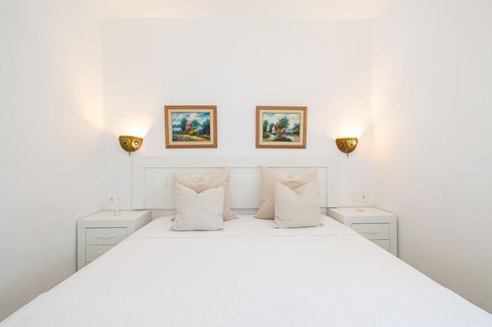 Image No.12-Maison de campagne de 8 chambres à vendre à Málaga City