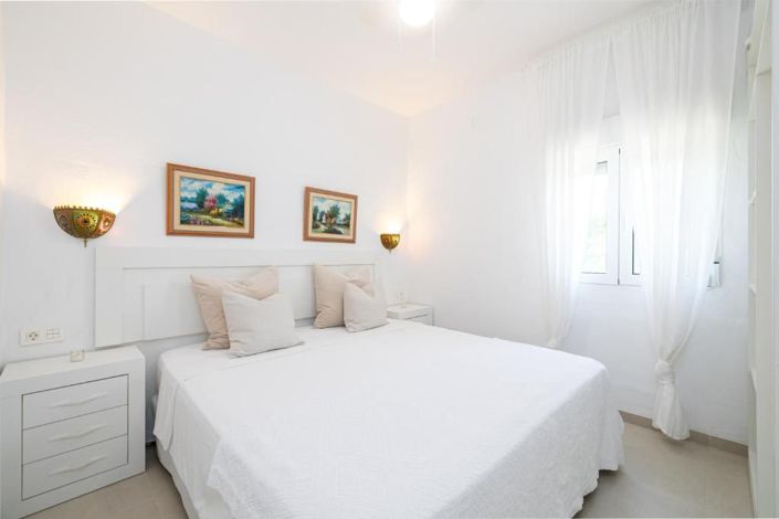 Image No.16-Maison de campagne de 8 chambres à vendre à Málaga City