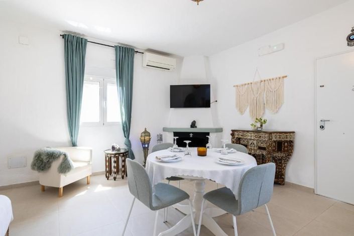 Image No.6-Maison de campagne de 8 chambres à vendre à Málaga City