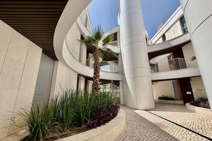 Image No.13-2 Bed Apartment for sale