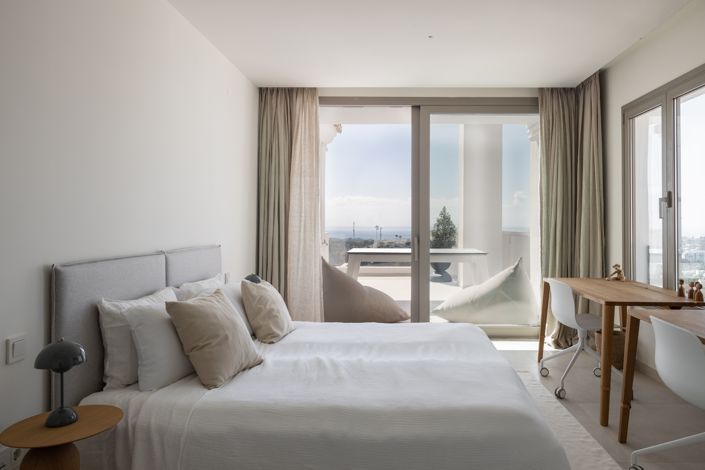 Image No.14-3 Bed Penthouse for sale