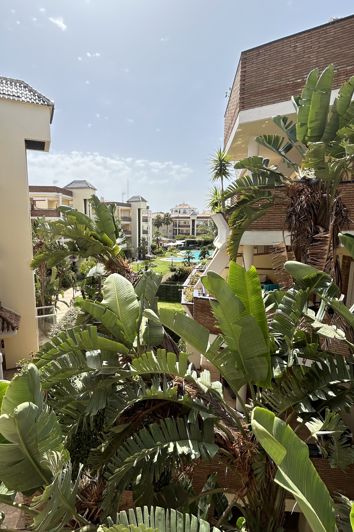 Image No.21-2 Bed Apartment for sale