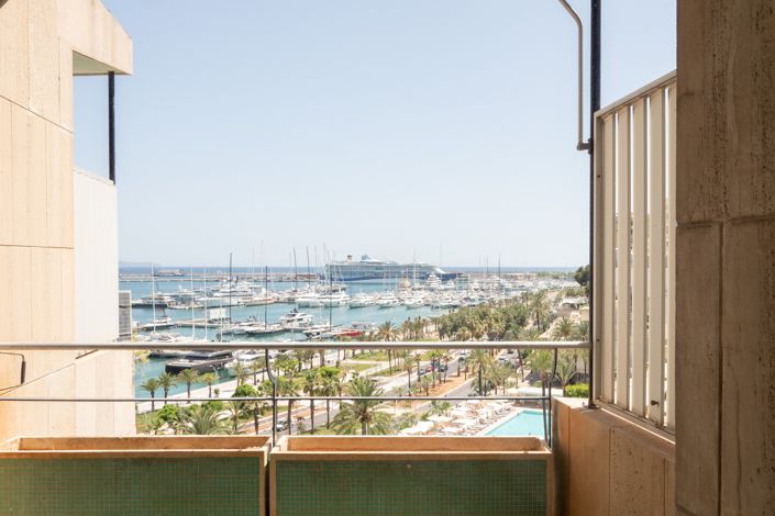 Image No.12-2 Bed Apartment for sale