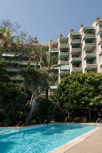 Image No.27-2 Bed Apartment for sale