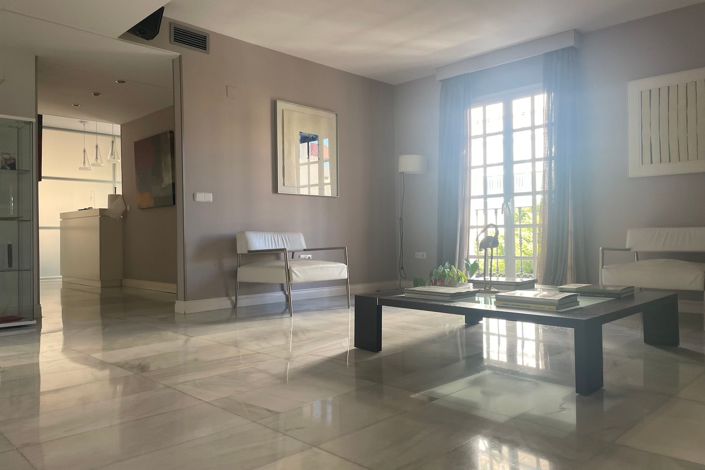 Image No.21-3 Bed Apartment for sale