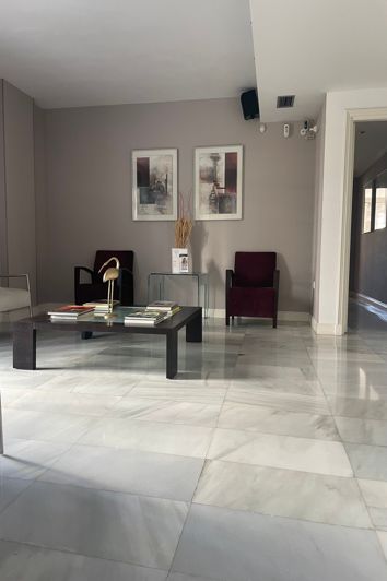 Image No.22-3 Bed Apartment for sale