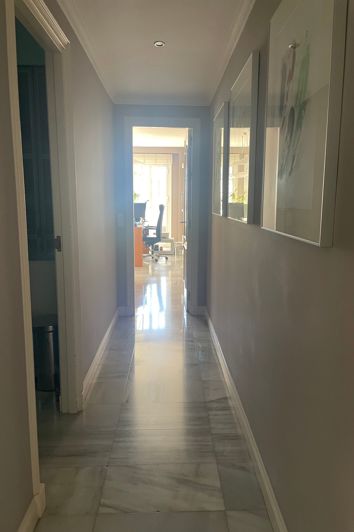 Image No.23-3 Bed Apartment for sale