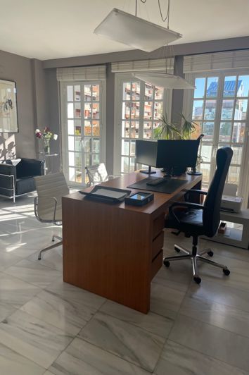 Image No.27-3 Bed Apartment for sale