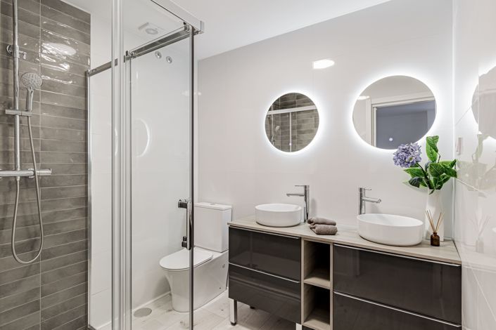 Image No.12-2 Bed Apartment for sale