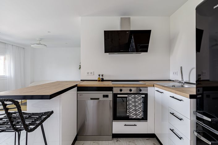 Image No.8-2 Bed Apartment for sale