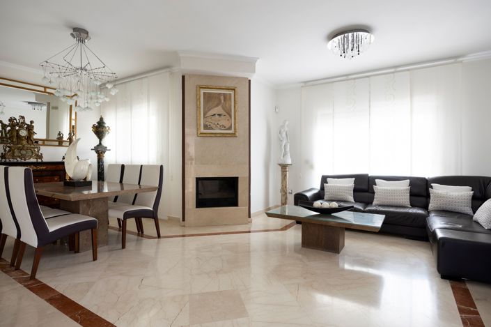 Image No.12-5 Bed Villa for sale