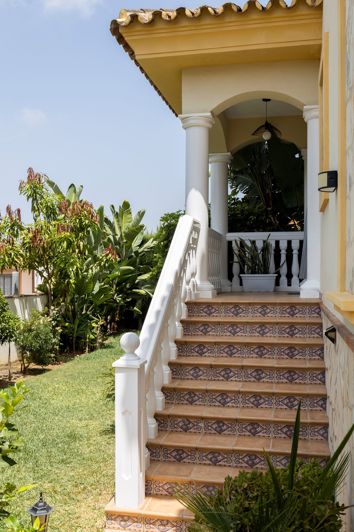 Image No.27-5 Bed Villa for sale