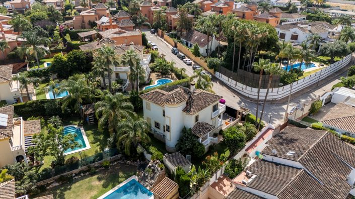 Image No.5-5 Bed Villa for sale