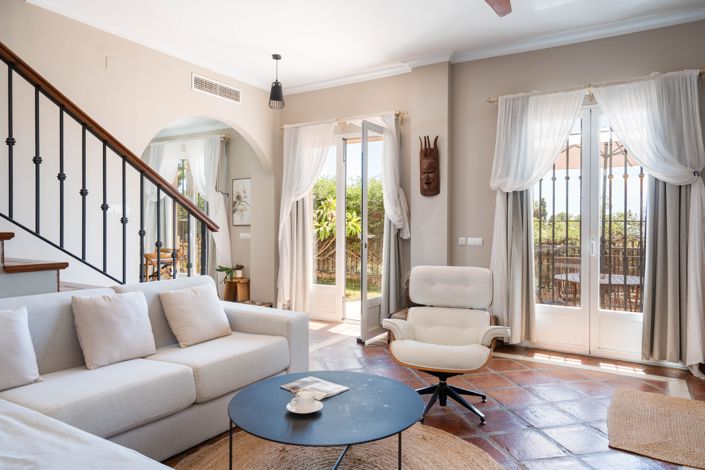 Image No.6-2 Bed House for sale