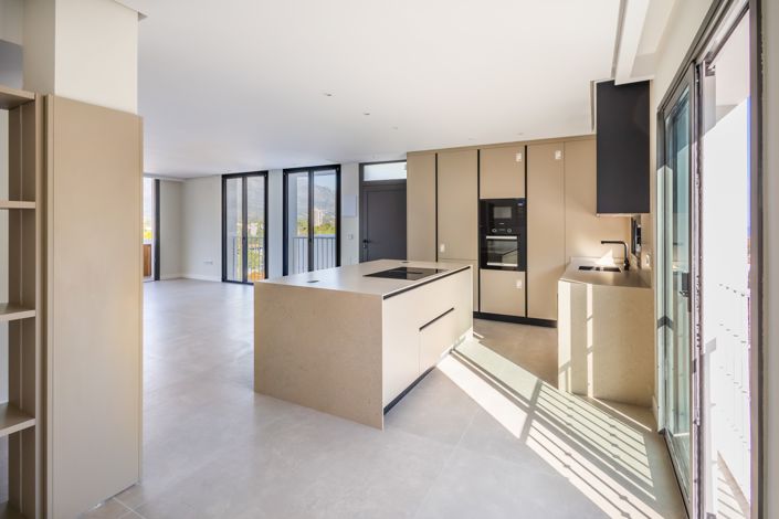 Image No.13-2 Bed Apartment for sale